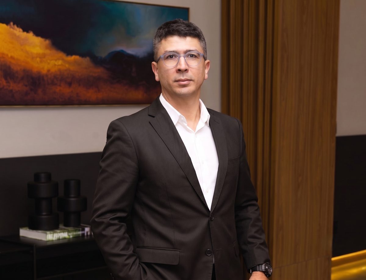 Fernando de Oliveira Claudio, assessor de investimentos